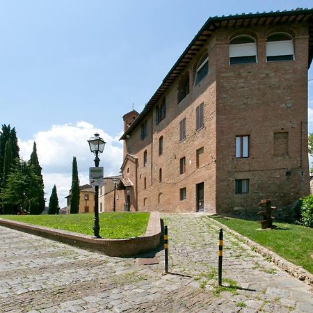 Minimal Julian Hotel Siena Exterior photo